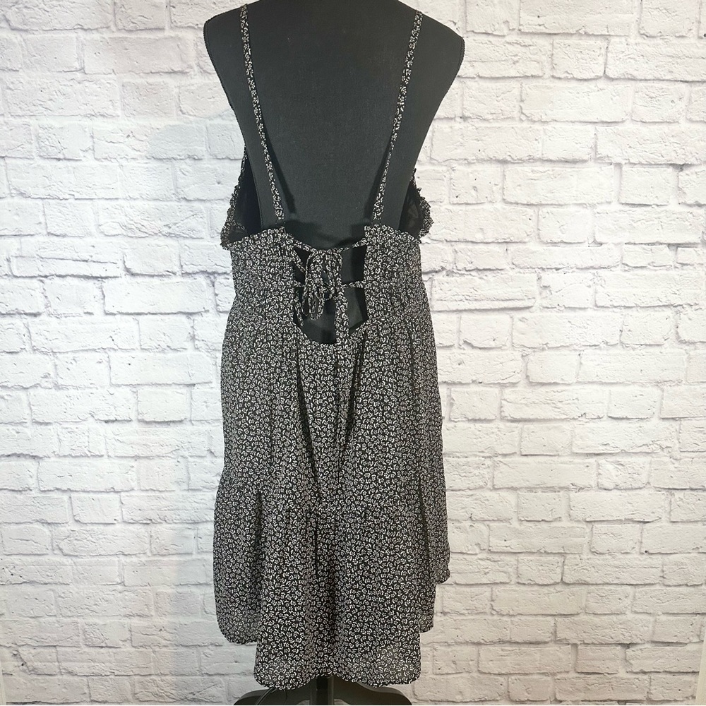 Madewell Plus Sophia Cami Tiered Mini Dress in Micro Daisy Black Size 16W - Picture 3 of 16